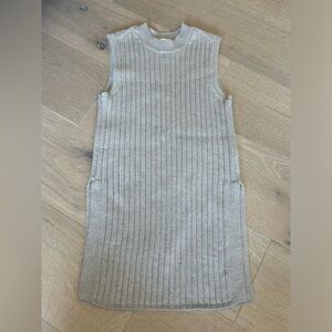 Wilfred Italian Wool Sleeveless Sweater